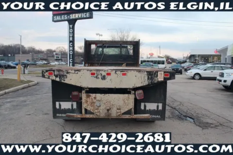 More photos of 2007 Ford F-750 Super Duty 4X2 2dr Regular Cab at Your Choice Autos - Elgin, IL