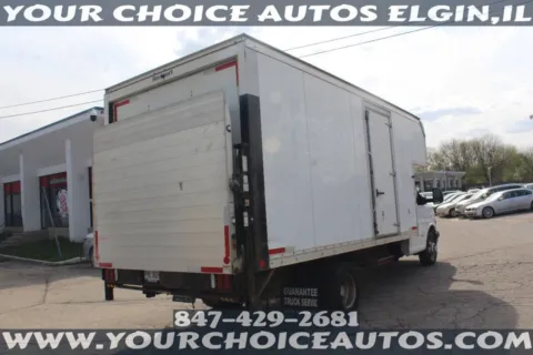 More photos of 2018 Chevrolet Express Commercial Cutaway 4500 2dr Commercial/Cutaway/Chassis 177 in. WB at Your Choice Autos - Elgin, IL