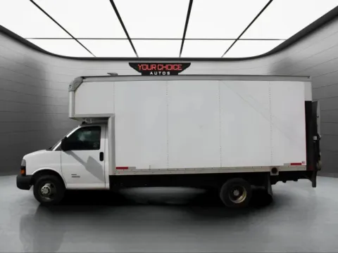 Photos of 2018 Chevrolet Express Commercial Cutaway 4500 2dr Commercial/Cutaway/Chassis 177 in. WB for sale in Elgin, IL at Your Choice Autos - Elgin