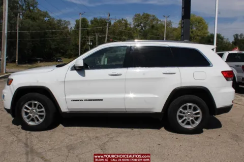 Photos of 2019 Jeep Grand Cherokee Laredo E for sale in Elgin, IL at Your Choice Autos - Elgin