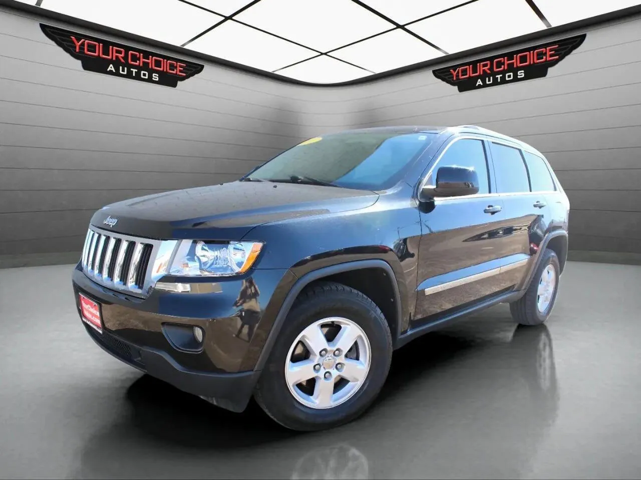 Black 2013 Jeep Grand Cherokee Laredo for sale in Elgin, IL