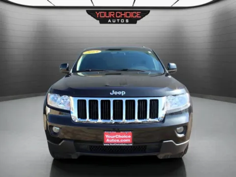 Photos of 2013 Jeep Grand Cherokee Laredo for sale in Elgin, IL at Your Choice Autos - Elgin