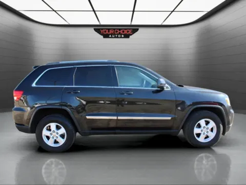 More photos of 2013 Jeep Grand Cherokee Laredo at Your Choice Autos - Elgin, IL