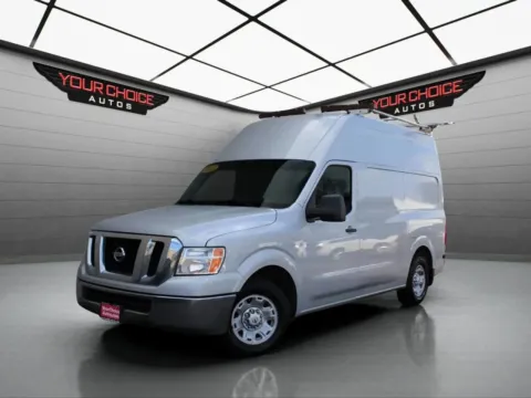 Silver 2013 Nissan NV SV for sale in Elgin, IL
