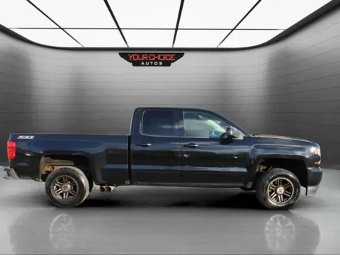 More photos of 2017 Chevrolet Silverado 1500 LT at Your Choice Autos - Elgin, IL
