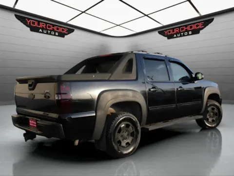 More photos of 2011 Chevrolet Avalanche LS at Your Choice Autos - Elgin, IL
