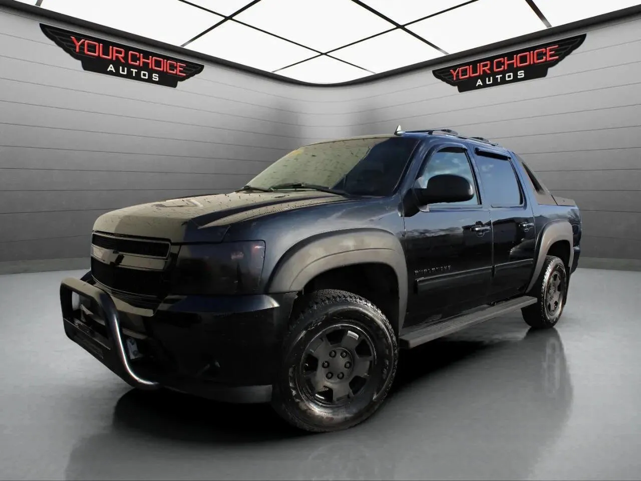 Black 2011 Chevrolet Avalanche LS for sale in Elgin, IL