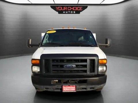 Photos of 2011 Ford Econoline Commercial Cutaway E 450 SD 2dr Commercial/Cutaway/Chassis 158 176 in. WB for sale in Elgin, IL at Your Choice Autos - Elgin