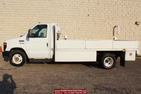 Photos of 2011 Ford Econoline Commercial Cutaway E 450 SD 2dr Commercial/Cutaway/Chassis 158 176 in. WB for sale in Elgin, IL at Your Choice Autos - Elgin
