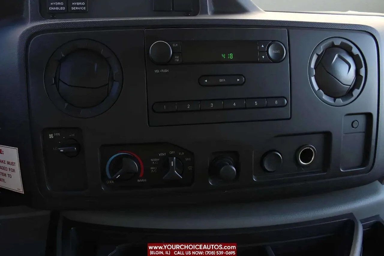 2011 Ford Econoline - Photo 16