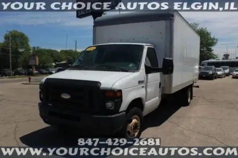 White 2014 Ford Econoline Commercial Cutaway E 350 SD 2dr Commercial/Cutaway/Chassis 138 176 in. WB for sale in Elgin, IL