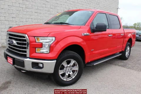 Red 2016 Ford F-150 XLT 4x4 4dr SuperCrew 5.5 ft. SB for sale in Elgin, IL