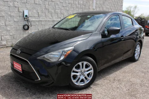 Gray 2016 Scion iA Base 4dr Sedan 6A for sale in Elgin, IL
