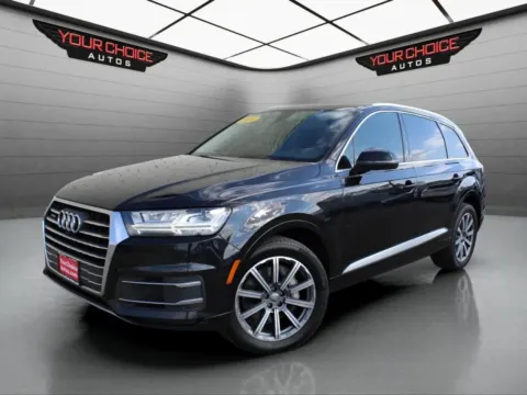 Black 2018 Audi Q7 Premium Plus for sale in Elgin, IL