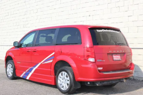 More photos of 2015 Dodge Grand Caravan SE at Your Choice Autos - Elgin, IL