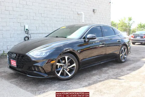 Black 2021 Hyundai Sonata SEL Plus for sale in Elgin, IL