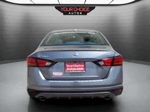 More photos of 2021 Nissan Altima 2.5 SL at Your Choice Autos - Elgin, IL
