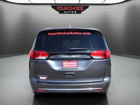 More photos of 2017 Chrysler Pacifica Touring-L Plus at Your Choice Autos - Elgin, IL