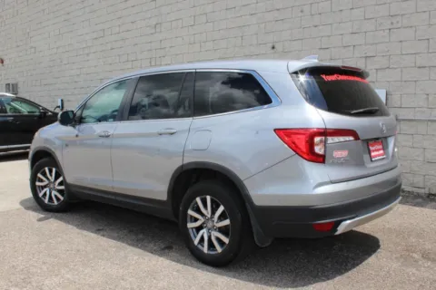 Another view of 2020 Honda Pilot EX for sale in Elgin, IL at Your Choice Autos - Elgin