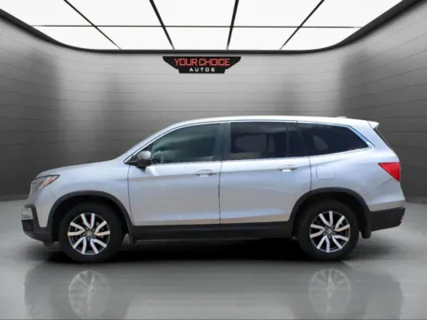 Photos of 2020 Honda Pilot EX for sale in Elgin, IL at Your Choice Autos - Elgin