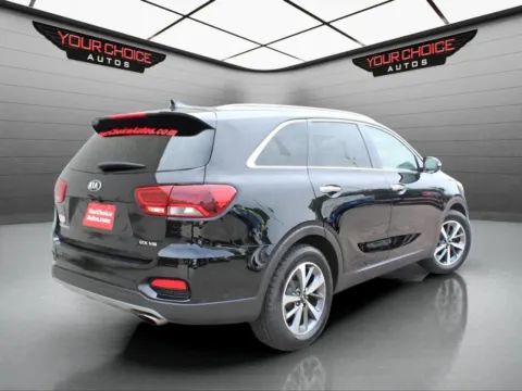 More photos of 2019 Kia Sorento EX V6 at Your Choice Autos - Elgin, IL