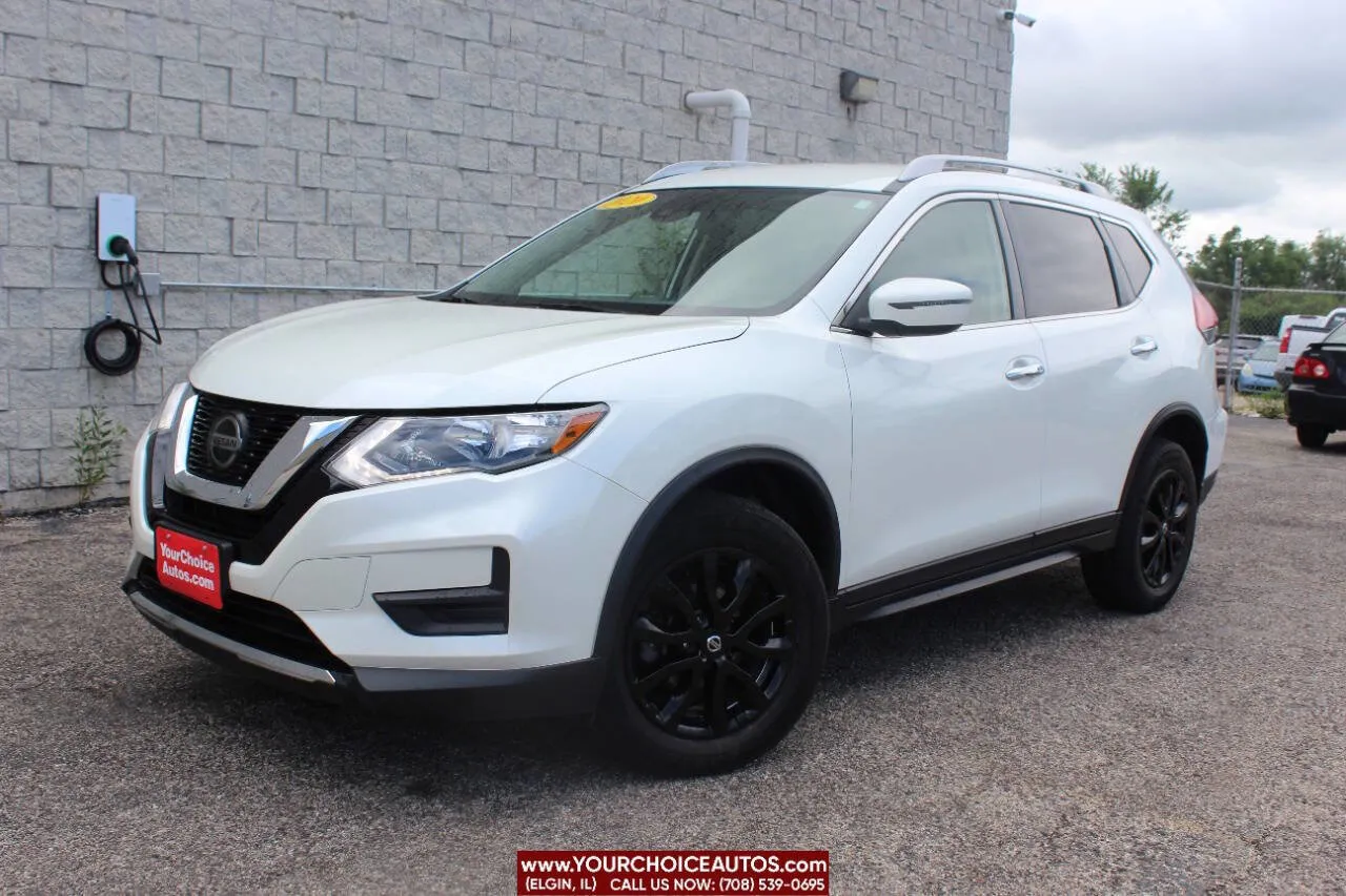 White 2020 Nissan Rogue SV for sale in Elgin, IL