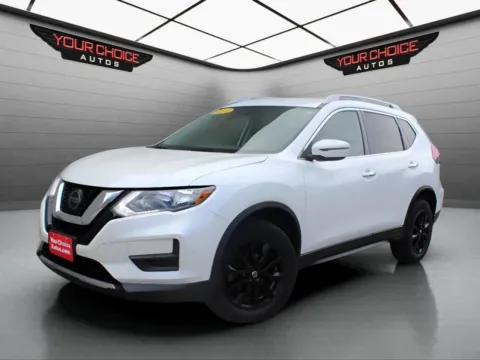 White 2020 Nissan Rogue SV for sale in Elgin, IL