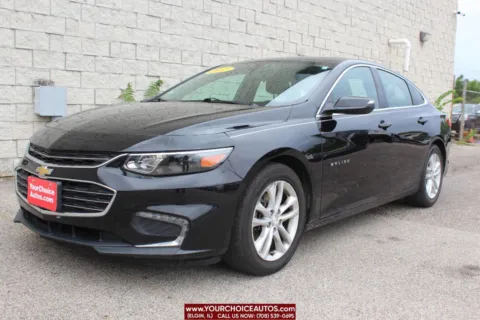 Black 2017 Chevrolet Malibu LT for sale in Elgin, IL