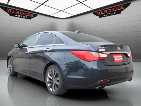 Another view of 2011 Hyundai Sonata SE for sale in Elgin, IL at Your Choice Autos - Elgin