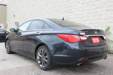 Another view of 2011 Hyundai Sonata SE for sale in Elgin, IL at Your Choice Autos - Elgin