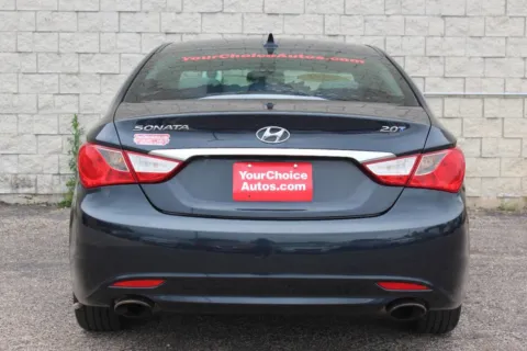 More photos of 2011 Hyundai Sonata SE at Your Choice Autos - Elgin, IL