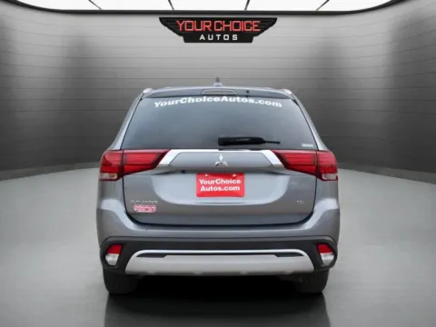 More photos of 2020 Mitsubishi Outlander SEL AWD 4dr SUV at Your Choice Autos - Elgin, IL