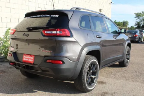 More photos of 2018 Jeep Cherokee Trailhawk at Your Choice Autos - Elgin, IL