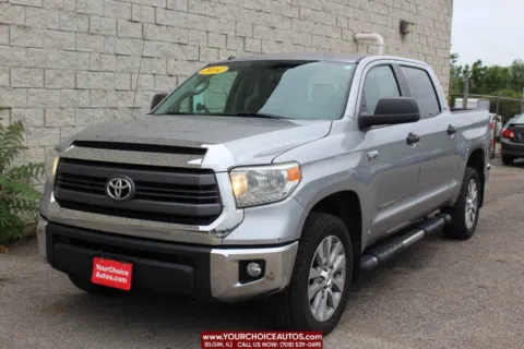 Silver 2014 Toyota Tundra 4WD Truck SR5 for sale in Elgin, IL