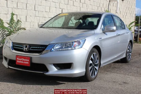 Silver 2015 Honda Accord Hybrid Touring for sale in Elgin, IL