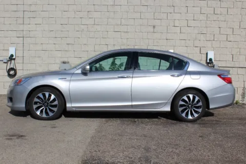 Photos of 2015 Honda Accord Hybrid Touring for sale in Elgin, IL at Your Choice Autos - Elgin