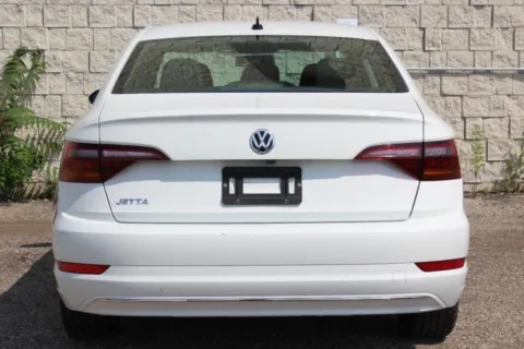 More photos of 2019 Volkswagen Jetta SE 4dr Sedan at Your Choice Autos - Elgin, IL