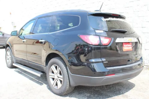 Another view of 2016 Chevrolet Traverse LT for sale in Elgin, IL at Your Choice Autos - Elgin