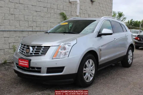 Silver 2016 Cadillac SRX Luxury Collection for sale in Elgin, IL