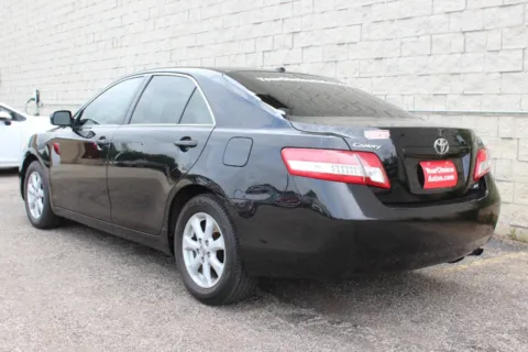 Another view of 2011 Toyota Camry LE 4dr Sedan 6A for sale in Elgin, IL at Your Choice Autos - Elgin
