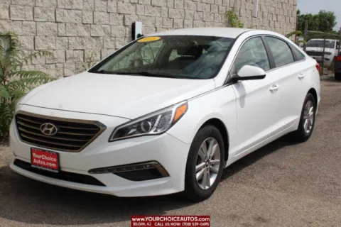 White 2015 Hyundai Sonata 2.4L SE for sale in Elgin, IL