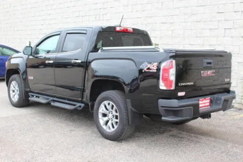 Another view of 2015 GMC Canyon 4WD SLE for sale in Elgin, IL at Your Choice Autos - Elgin