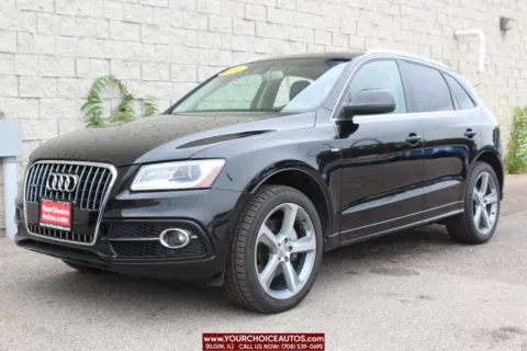 Black 2014 Audi Q5 Premium Plus for sale in Elgin, IL