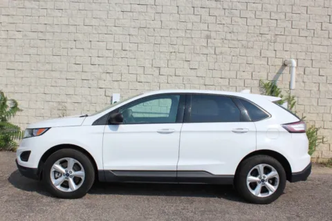 Photos of 2016 Ford Edge SE for sale in Elgin, IL at Your Choice Autos - Elgin