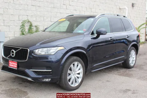 Blue 2016 Volvo XC90 T6 Momentum for sale in Elgin, IL