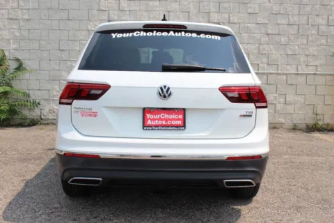 More photos of 2018 Volkswagen Tiguan 2.0T SE 4Motion AWD 4dr SUV at Your Choice Autos - Elgin, IL