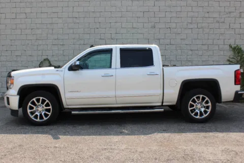 Photos of 2014 GMC Sierra 1500 Denali for sale in Elgin, IL at Your Choice Autos - Elgin