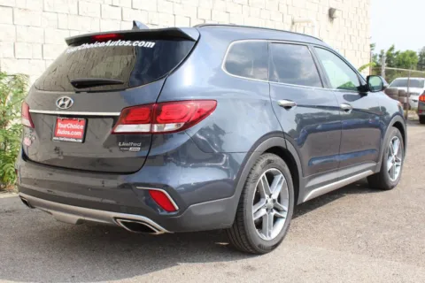 More photos of 2017 Hyundai Santa Fe Limited Ultimate at Your Choice Autos - Elgin, IL