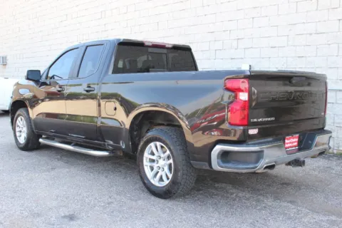 Another view of 2020 Chevrolet Silverado 1500 LT for sale in Elgin, IL at Your Choice Autos - Elgin