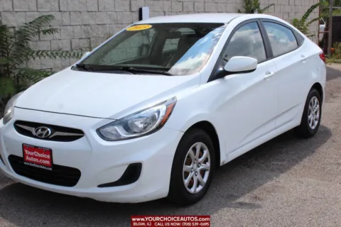 White 2013 Hyundai Accent GLS for sale in Elgin, IL